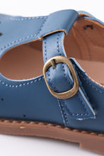 Load image into Gallery viewer, Blue vintage appleseed mary jane shoes
