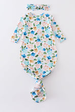 Load image into Gallery viewer, Blue floral print bamboo baby gown
