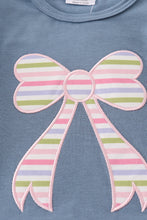 Load image into Gallery viewer, Blue bow applique girl bloomer set
