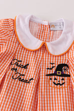 Load image into Gallery viewer, Orange plaid halloween embroidery baby set
