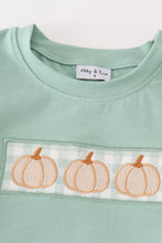 Load image into Gallery viewer, Green gingham pumpkin embroidery boy set
