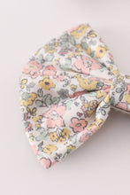 Load image into Gallery viewer, Pink floral print piggie hair bow
