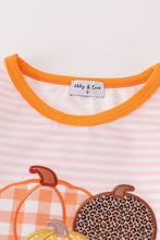 Load image into Gallery viewer, Pink stripe pumpkin applique girl set
