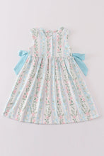 Load image into Gallery viewer, Blue floral print ruffle girl dress
