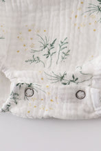 Load image into Gallery viewer, Floral print muslin bubble
