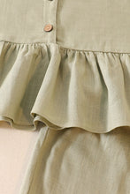 Load image into Gallery viewer, Green linen ruffle 2pc girl set
