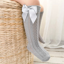 Load image into Gallery viewer, Lace cable bow knee high socks
