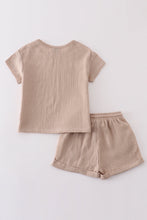 Load image into Gallery viewer, Premium Beige muslin boy shorts set
