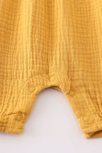 Load image into Gallery viewer, Premium Yellow muslin bow bubble
