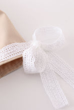 Load image into Gallery viewer, Premium Sand lace ruffle baby set
