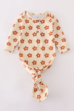 Load image into Gallery viewer, Premium Floral print baby gown
