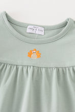 Load image into Gallery viewer, Premium Green turkey embroidery pocket dress
