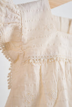 Load image into Gallery viewer, White lace flutter sleeve girl dress
