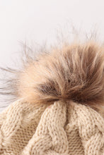 Load image into Gallery viewer, Beige pompom  cable beanie
