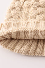 Load image into Gallery viewer, Beige pompom  cable beanie
