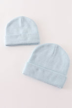 Load image into Gallery viewer, Blue ribbed basic knit beanie
