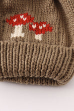 Load image into Gallery viewer, Brown pompom mushroom cable beanie
