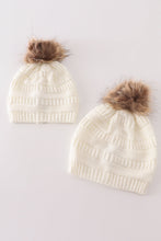 Load image into Gallery viewer, Ivory pompom cable beanie
