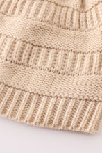 Load image into Gallery viewer, Beige pompom cable beanie
