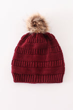 Load image into Gallery viewer, Burgundy pompom cable beanie
