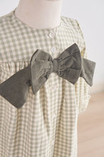 Load image into Gallery viewer, Green gingham flannel bow dress
