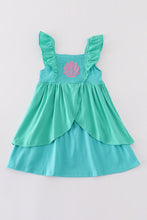 Load image into Gallery viewer, Green Ariel embroidery smocked girl dress
