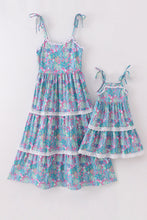 Load image into Gallery viewer, Green jungle bloom tiered mom&amp;me dress
