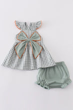 Load image into Gallery viewer, Green woven bow girl gingham bloomer set
