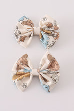 Load image into Gallery viewer, Floral print 2pc hair bow
