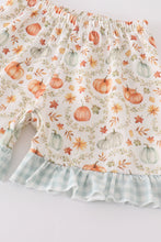 Load image into Gallery viewer, Green pumpkin print girl ruffle shorts set
