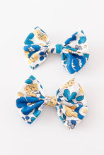 Load image into Gallery viewer, Blue floral print piggie hair bow
