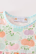 Load image into Gallery viewer, Pumpkin print ruffle girl set
