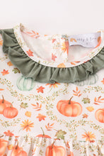 Load image into Gallery viewer, Green pumpkin ruffle girl pants set
