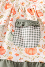 Load image into Gallery viewer, Green pumpkin ruffle girl pants set
