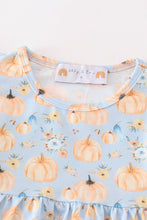 Load image into Gallery viewer, Pumpkin print ruffle girl set
