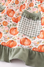 Load image into Gallery viewer, Green pumpkin ruffle girl set
