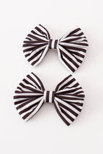 Load image into Gallery viewer, Black stripe piggie hair bow
