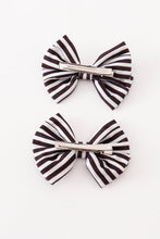 Load image into Gallery viewer, Black stripe piggie hair bow
