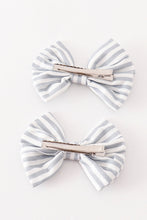 Load image into Gallery viewer, Stripe piggie hair bow
