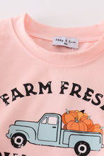 Load image into Gallery viewer, Pink farm fresh pumpkins girl bubble
