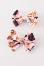 Load image into Gallery viewer, Happy halloween piggie hair bow
