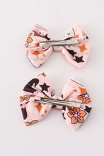 Load image into Gallery viewer, Happy halloween piggie hair bow
