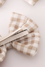 Load image into Gallery viewer, Khaki gingham piggie hair bow
