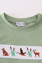 Load image into Gallery viewer, Green hunting duck embroidery boy set
