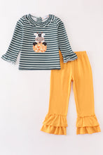 Load image into Gallery viewer, Green stripe cow pumpkin applique girl set
