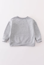 Load image into Gallery viewer, Gray MAMA&amp;MINI applique fleece mom&amp;me sweatshirt
