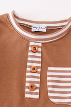 Load image into Gallery viewer, Brown stripe boy shorts set
