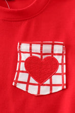 Load image into Gallery viewer, Red valentine&#39;s day heart embroidery boy set
