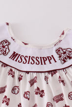 Load image into Gallery viewer, Maroon mississippi embroidery girl set
