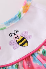 Load image into Gallery viewer, Floral bee embroidery girl set
